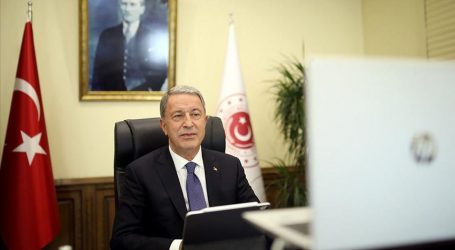 وزير الدفاع التركي يجدد إدانته للعدوان الأرميني على أذربيجان